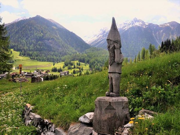 چرا ناسا تصاویر روستای برگان سوئیس را در نقشه های ماهواره ای مات کرده است ؟! 8 روستای برگان سوئیس