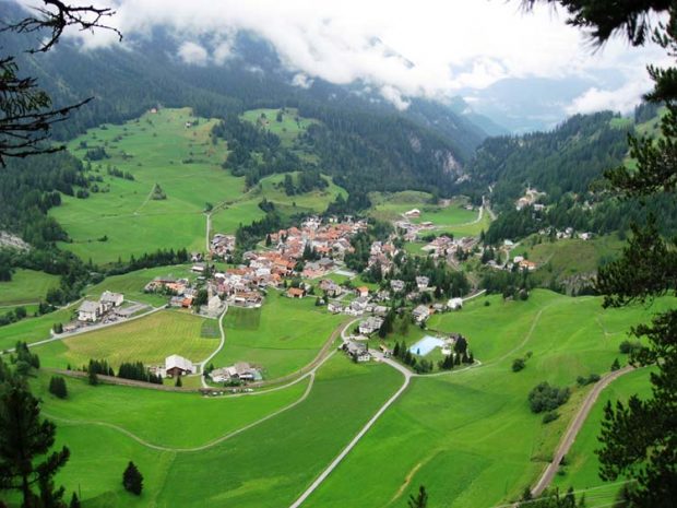 چرا ناسا تصاویر روستای برگان سوئیس را در نقشه های ماهواره ای مات کرده است ؟! 7 روستای برگان سوئیس 3