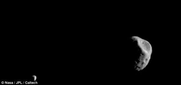 قمرهای فوبوس و دیموس مریخ سیب زمینی شکل و ناهموارند + ویدیو 2 قمرهای فوبوس و دیموس مریخ