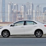 نگاهی کامل به خودرو زیبا و مدرن تویوتا کرولای ۲۰۱۴ + عکس 8 2014 Toyota Corolla 5