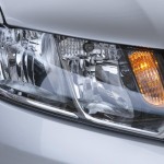 نگاهی به تغییرات فنی خودرو لوگان «L90» پس از یک دهه تولید + عکس 18 Dacia Logan 10th Anniversary Edition headlight