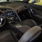 2015 chevrolet corvette stingray sports car mo interior 980x476 03