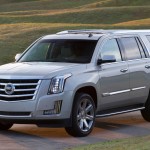 2015 cadillac escalade front three quarters