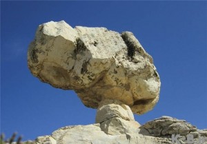 سنگ عجیب برد چهره