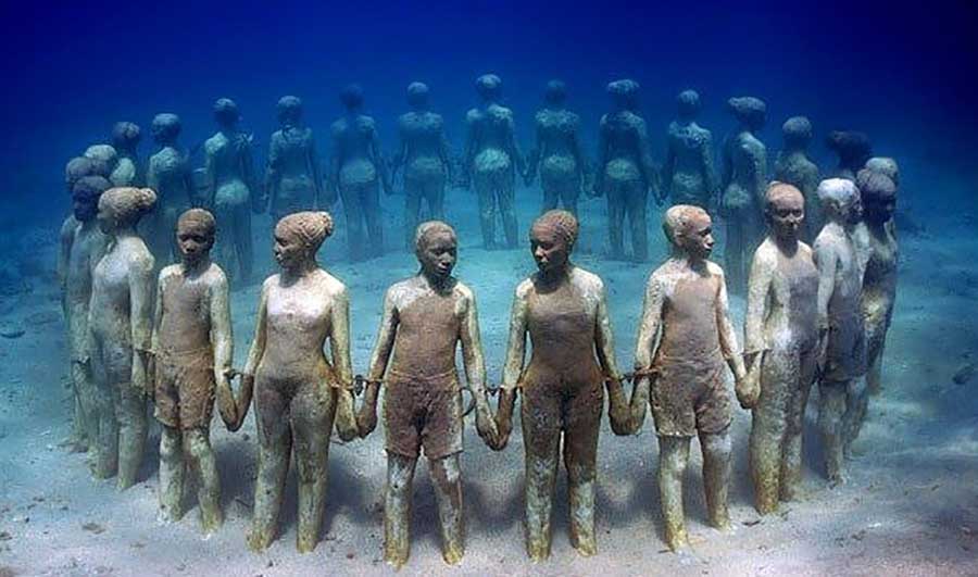 The worlds most famous underwater sculpture museum 15
