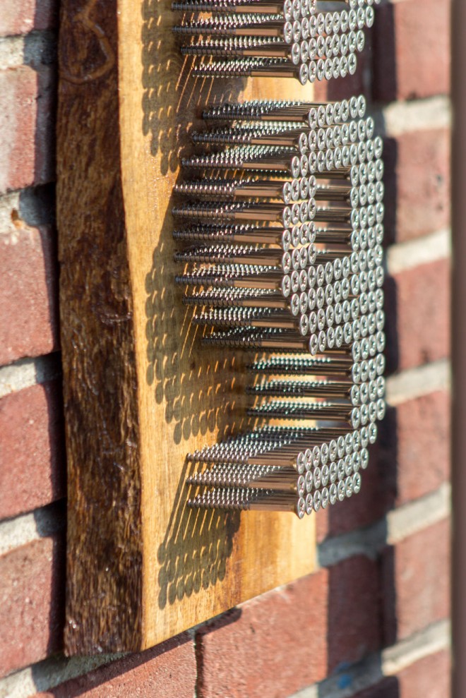 ساخت خلاقانه و جالب پلاک ساختمان با پیچ و تخته + عکس 5 ساخت پلاک ساختمان با پیچ تخته