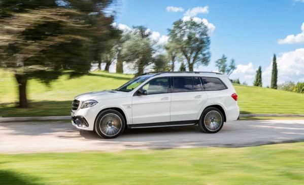 نگاهی به خودرو مدرن و دیدنی مرسدس بنز GLS مدل ۲۰۱۷ + عکس 18 2017 Mercedes AMG GLS 12