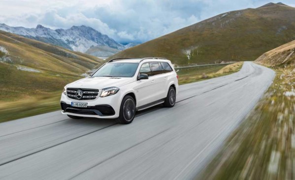 نگاهی به خودرو مدرن و دیدنی مرسدس بنز GLS مدل ۲۰۱۷ + عکس 17 2017 Mercedes AMG GLS 19