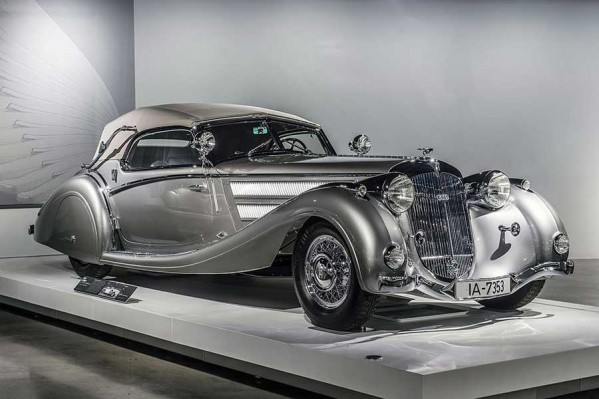 Petersen Museums mihanpost 13