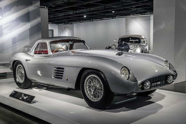 Petersen Museums mihanpost 8