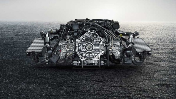 نگاهی فنی به خودرو لوکس و دیدنی پورشه ۹۱۱ توربوی جدید + عکس 13 Porsche 911 Turbo S 2