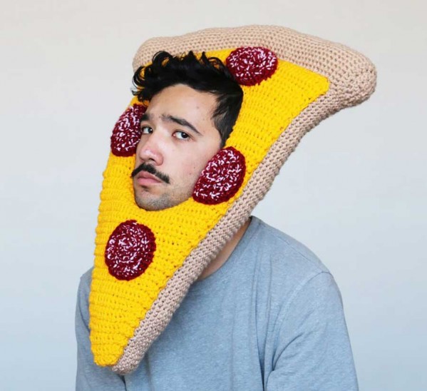 کلاه های بافتنی و خوشمزه هنرمندان جوان استرالیایی + عکس 15 funny crochet food hatsphil ferguson mihan post 3