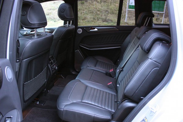 نگاهی به خودرو مدرن و دیدنی مرسدس بنز GLS مدل ۲۰۱۷ + عکس 31 mercedes benz 2017 15