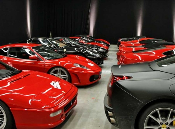 نگاهی به زندگی پر زرق و برق سلطان ثروتمند برونئی + عکس 10 mihanpost 2 3