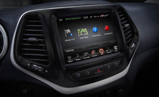 جیپ چروکی اورلند ۲۰۱۶ شاسی بلندی لوکس + عکس 5 2016 Jeep Cherokee Overland 4