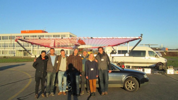 Animated band drone landing 3