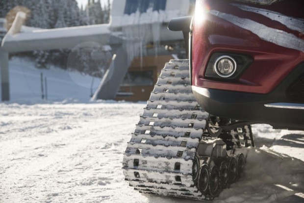 کیت اسنوموبیل شرکت نیسان با قابلیت عبور از تپهها پوشیده از برف + عکس 7 Nissan kits for cars to snowmobiles 9