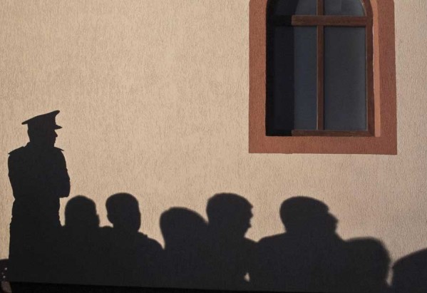 عکاسی از سایه و آموزش تهیه عکس با این روش خلاقانه + عکس 23 Photography shadow 21