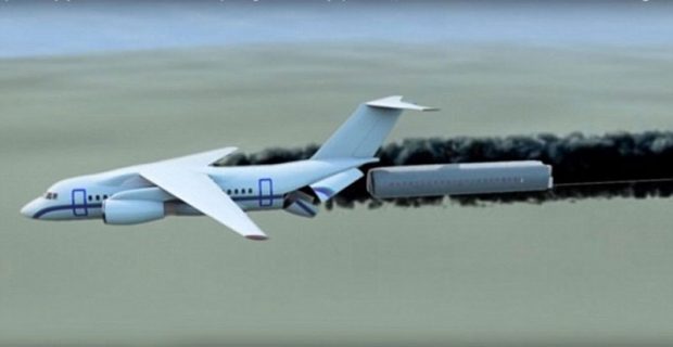 چتر نجات برای هواپیمایی مسافربری طراحی شد + عکس 4 This Plane Can Detach Its 2