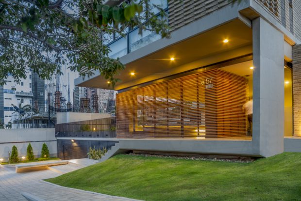 e57 building in colombia mihanpost 3