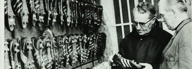 کفش هایی که سرنوشت فوتبال را تغییر داد ؟ 2 Adolf Dassler 1