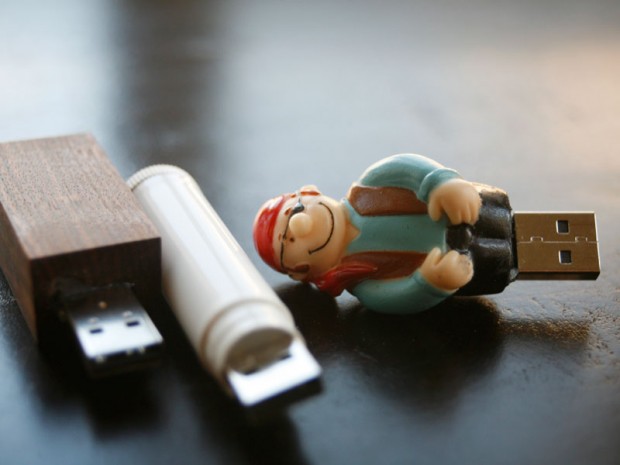 فلش مموری‌های خلاقانه