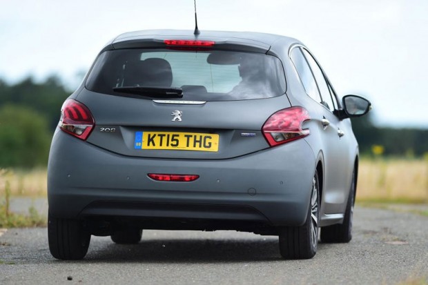 Peugeot 208 BlueHDi mihanpost 7