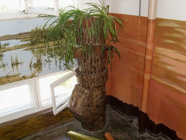 دیوارهای آپارتمان بوم نقاشی هنرمند روسی شد + عکس 8 دیوارهای آپارتمان بوم نقاشی