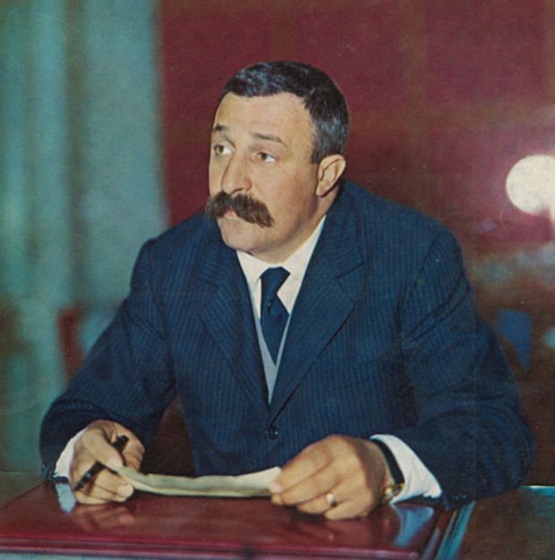 رناتو بیالتی، طبق وصیت نامهاش داخل قهوه جوش دفن شد ؟! 5 alfonso bialetti 2