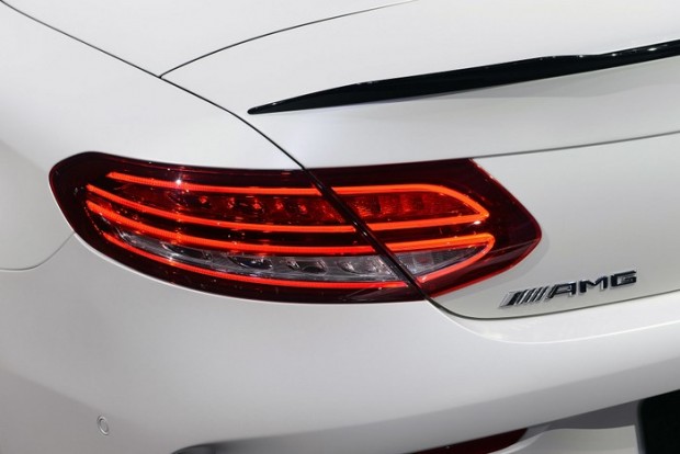 مرسدس C63 AMG کابریولت در نمایشگاه خودرو نیویورک رونمایی شد + عکس 10 2017 Mercedes AMG C63 Cabriolet mihanpost 8