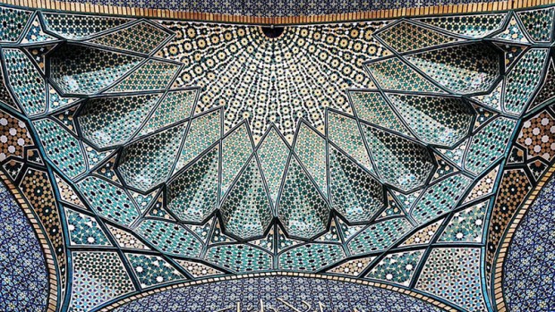 Iranian Mosque Ceilings 18