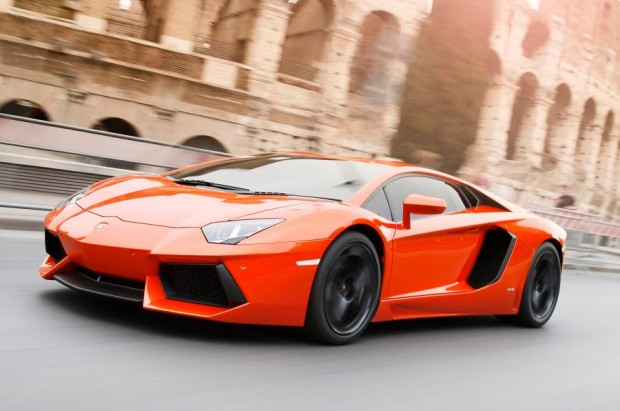 Lamborghini Aventador mihanpost 2