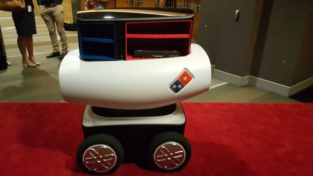 Robot Domino DRU mihampost 3