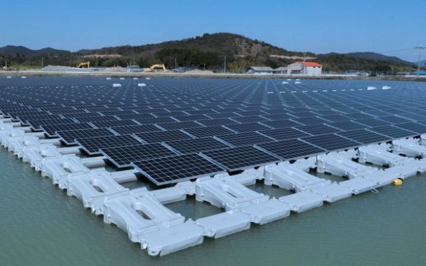 floating solar power plant mihanpost 2