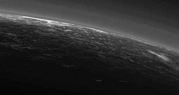 ابر در سیاره پلوتو Pluto 1