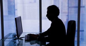 عوارض نشستن‌های طولانی