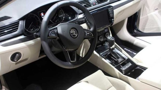 خودرو اروپایی Superb