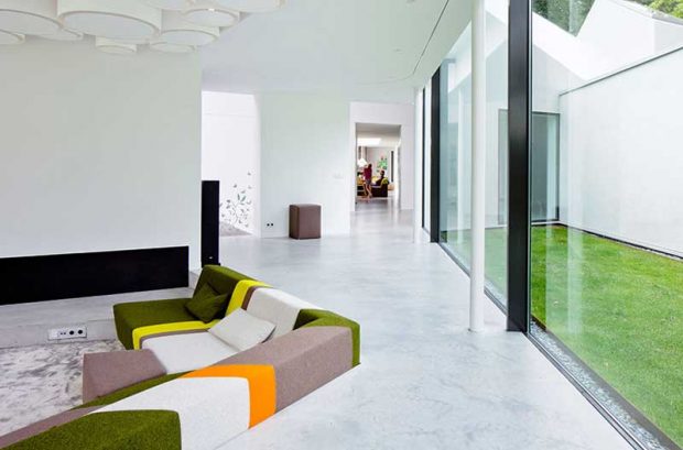 بازسازی شگفتانگیز خانه ویلایی ۴۹ ساله villa 4.0 در هلند 9 بازسازی شگفتانگیز خانه ویلایی ۴۹ ساله villa 4.0 در هلند