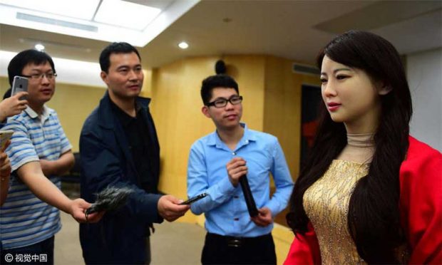 شبیه‌ترین ربات انسان نمای جهان