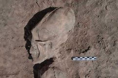 قبرستان آدم فضایی در مکزیک