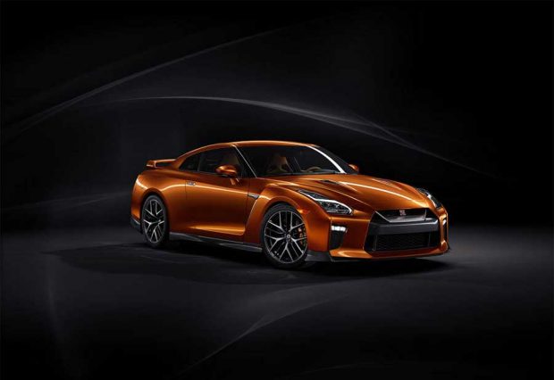 نیسان نیسموی ۲۰۱۷ GT-R را از نمایی نزدیک تماشا کنید 3 نیسان 2017 GT-R