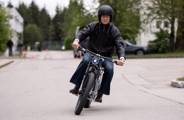 تولید موتورسیکلت Light Rider ایرباس با چاپ سه بعدی + عکس 2 تولید موتورسیکلت Light Rider ایرباس با چاپ سه بعدی