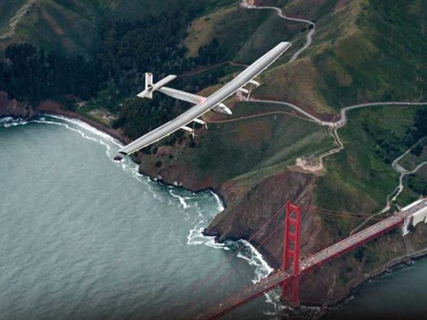 هواپیمای خورشیدی Solar Impulse 2 در نیویورک فرود آمد