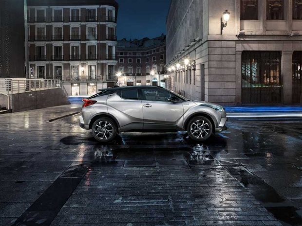 کراس اوور C-HR محصول 2017 کمپانی تویوتا