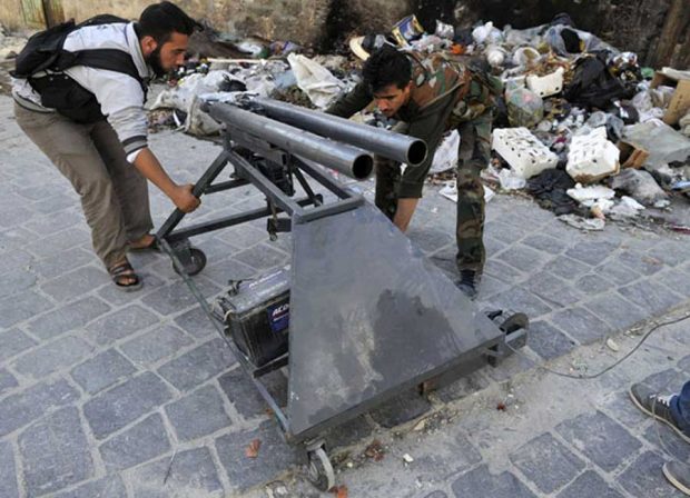 سلاح های دست ساز عجیب و غریب تروریست ها در سوریه + عکس 58 سلاح های دست ساز عجیب و غریب تروریست ها در سوریه