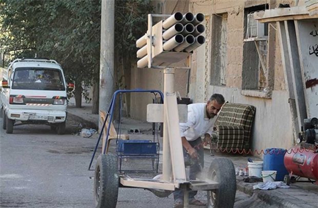 سلاح های دست ساز عجیب و غریب تروریست ها در سوریه + عکس 53 سلاح های دست ساز عجیب و غریب تروریست ها در سوریه