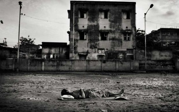 شب های کلکته از دریچه دوربین عکاس اسپانیایی ! 3 شب های کلکته