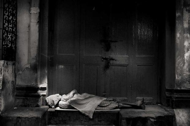 شب های کلکته از دریچه دوربین عکاس اسپانیایی ! 6 شب های کلکته