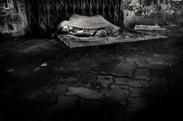 شب های کلکته از دریچه دوربین عکاس اسپانیایی ! 5 شب های کلکته