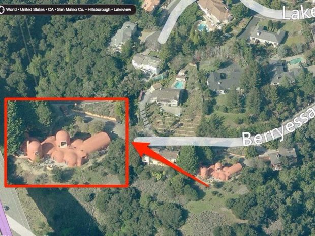 خانه عصر حجری Flintstones House با قیمتی نجومی ؟! 10 خانه عصر حجری Flintstones House